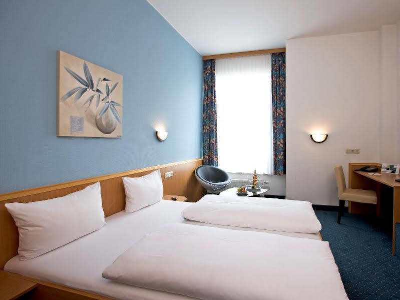 Dormero Hotel Bretten Exterior photo